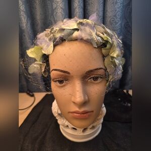 1940s-1960s Faux Floral Headband/Bandeau W/Net Veil Blue/Light Purple And Green!